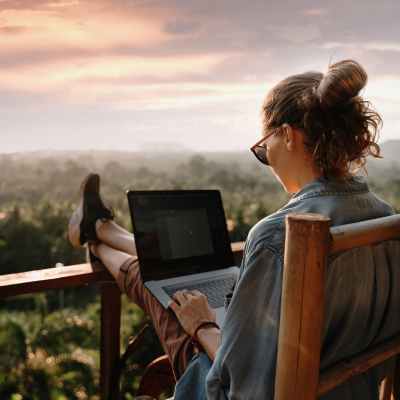 carousel girl with laptop